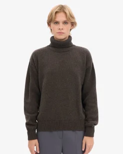 Merino Wool Turtleneck - Coffee Brown